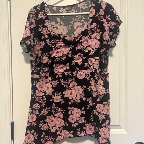 Plus Size Y2K Top - Picture 1 of 8